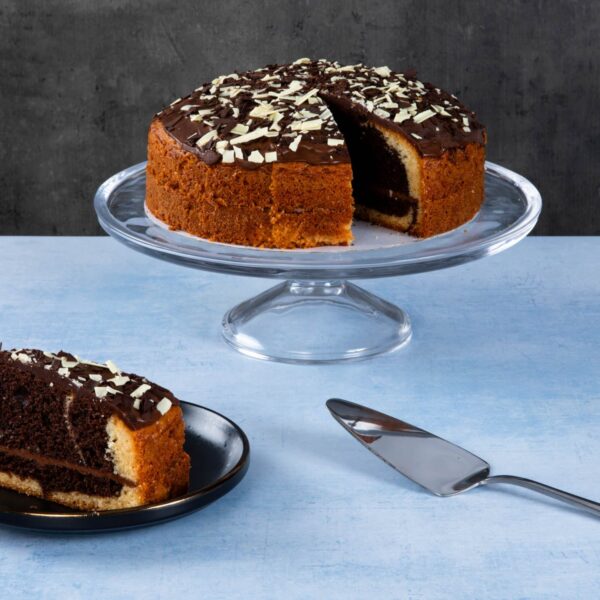 Chocolate & Vanilla Marble Cake, 14 portions