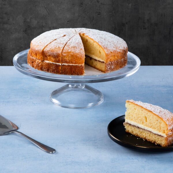 Tea Time Victoria Cake, 14 portions