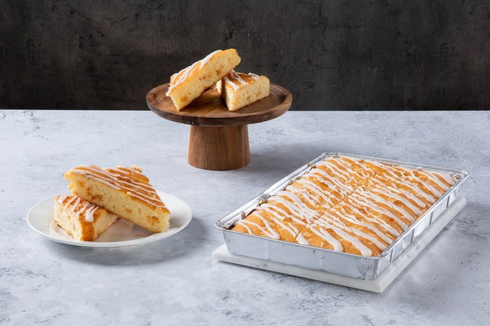Lemon Drizzle Traybake Ideas_ Different Ways to Serve a Slice